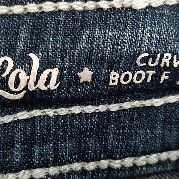 Hydraulic Curvy Boot Flare Denim Jeans - Picture 5 of 10